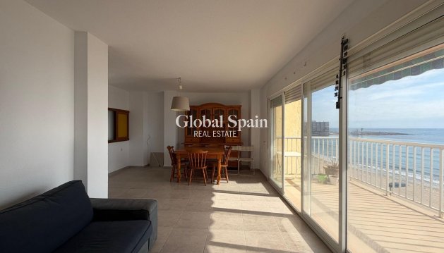 APPARTEMENT - Wederverkoop - TORREVIEJA -
                Playa de los Locos