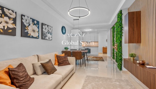 Appartement - Wederverkoop - TORREVIEJA -
                Playa del Cura