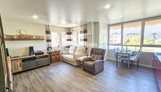 APPARTEMENT - Wederverkoop - TORREVIEJA -
                Playa del Cura