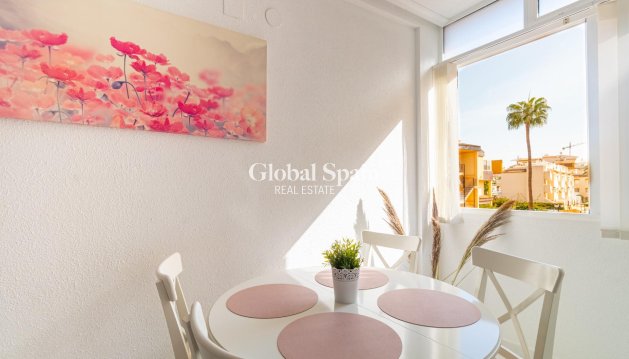 Appartement - Wederverkoop - TORREVIEJA -
                Punta prima