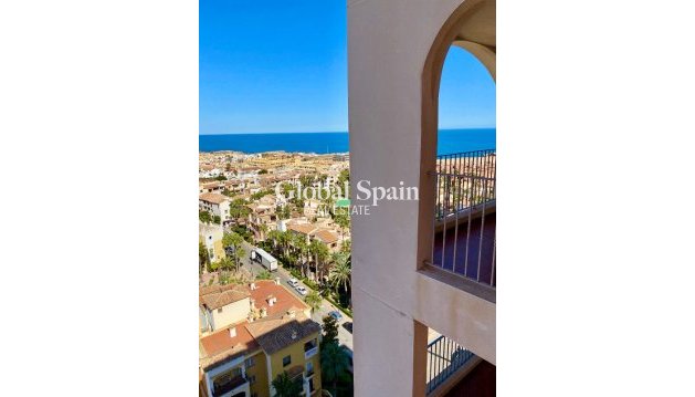 Appartement - Wederverkoop - TORREVIEJA -
                Torrevieja