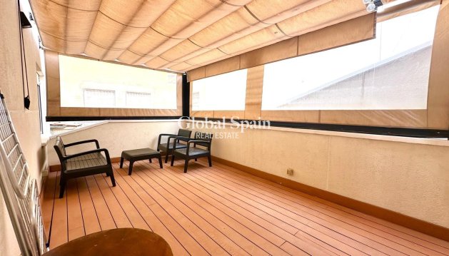 APPARTEMENT - Wederverkoop - TORREVIEJA -
                Torrevieja