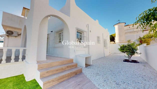 APPARTEMENT - Wederverkoop - VILLAMARTÍN -
                Costa Blanca