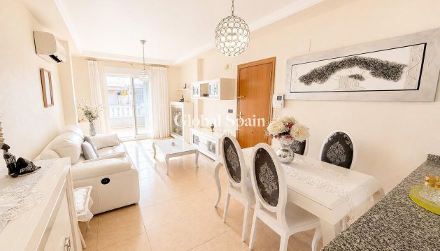 ÁTICO - Venta - TORREVIEJA -
                Playa del cura