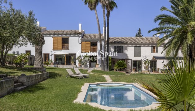 Bliźniak - Odsprzedaż - Palma de Mallorca -
                Establiments