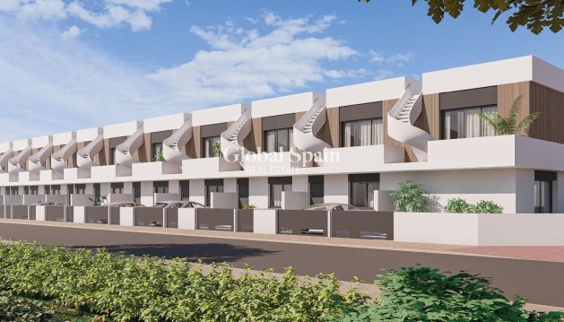 Casa - Nueva construcción  - PILAR DE LA HORADADA -
                pueblo