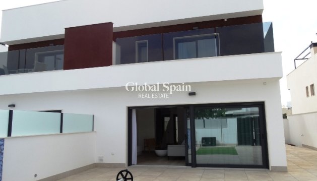 Casa - Nueva construcción  - PILAR DE LA HORADADA -
                Torre de la Horadada