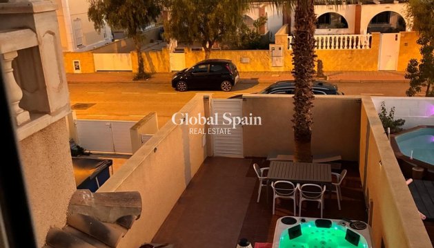 CASA - Venta -
                AVILESES - GSR-73036