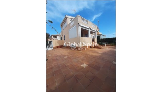 Casa - Venta - LA MATA -
                LA MATA