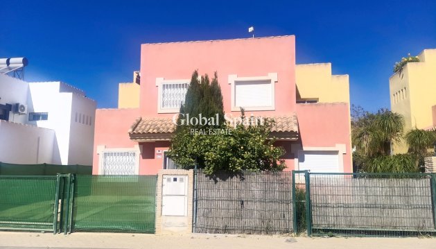 CASA - Venta - LA TERCIA -
                Inland