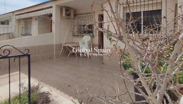CASA - Venta - LO PAGÁN -
                La Puntica