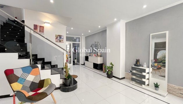 CASA - Venta - RAFELCOFER -
                Centro
