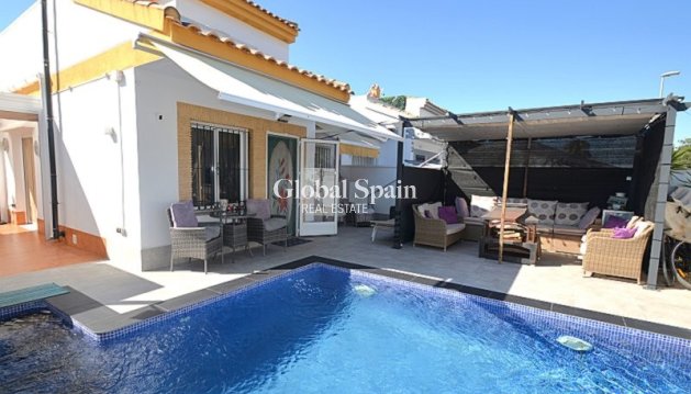 CASA - Venta - SUCINA -
                Inland