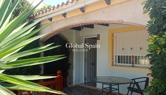Chalet independiente - Venta - POLOP -
                Polop