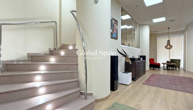 Comercial - Venta - TORREVIEJA -
                Torrevieja