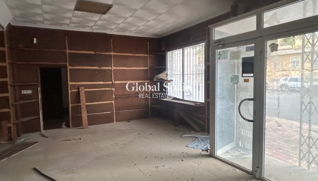 Commercial (6) - Resale - Jacarilla -
                Jacarilla