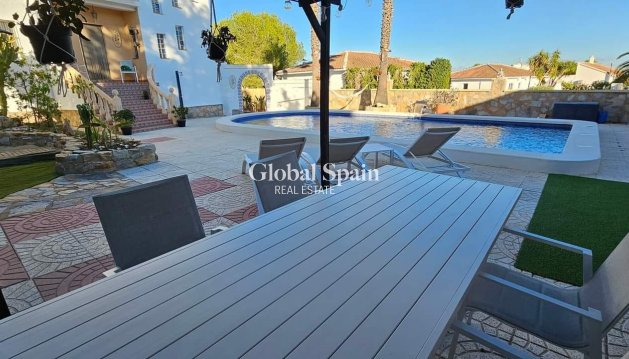 Country Property/Finca - Resale - PILAR DE LA HORADADA -
                Pinar de Campoverde