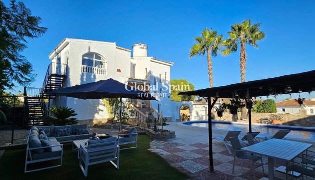 Country Property/Finca - Resale - PILAR DE LA HORADADA -
                Pinar de Campoverde