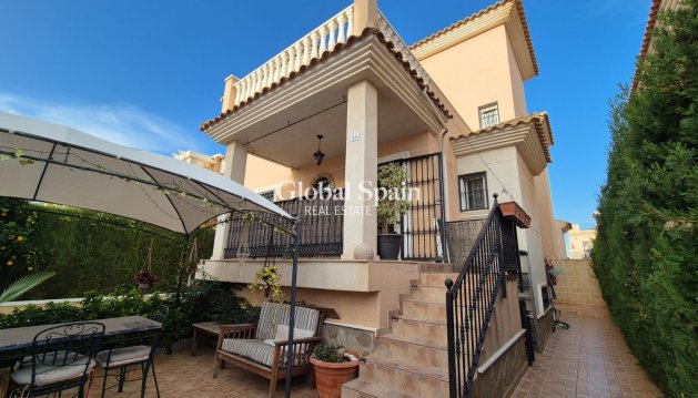 DOM - Odsprzedaż - ORIHUELA COSTA -
                Costa Blanca Sur