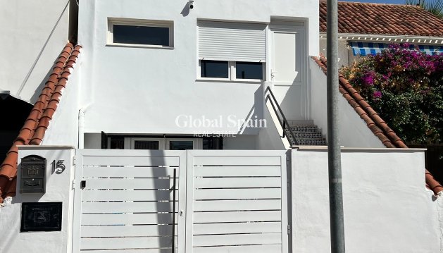 DOM - Odsprzedaż - TORREVIEJA -
                LOS BALCONES - LOS ALTOS