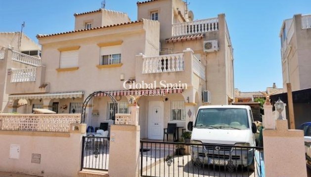 Dupleks - Odsprzedaż - TORREVIEJA -
                El limonar