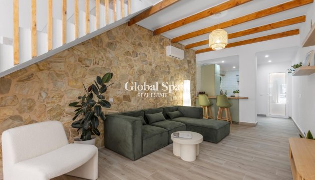 Duplex - Resale - TORREVIEJA -
                torrevieja