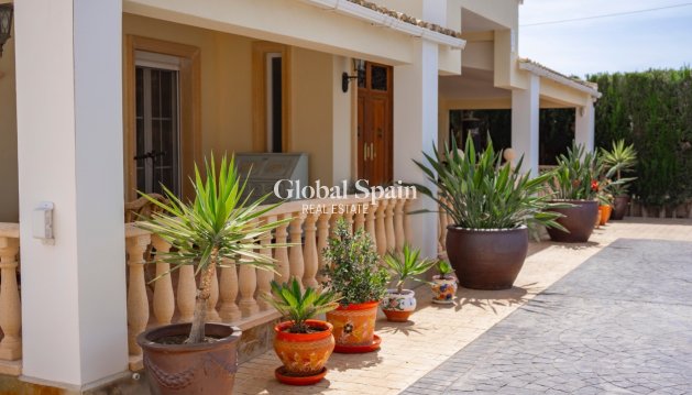 Finca / Country Property - Resale - Heredades -
                Heredades