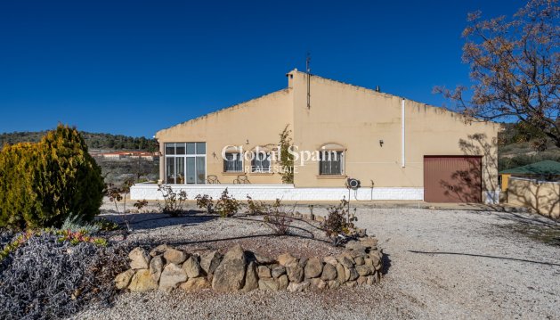 Finca - Country Property - Resale - LA ZARZA -
                La Zarza
