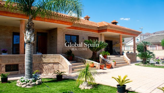 Finca Country Property - Resale - ORIHUELA -
                El raal