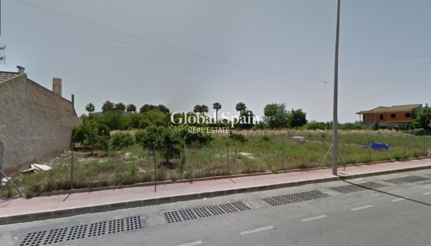 GRUNDSTÜCK - Wiederverkauf - DAYA NUEVA -
                Costa Blanca