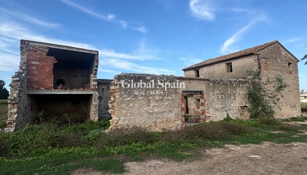 GRUNDSTÜCK - Wiederverkauf - DENIA -
                Costa Blanca