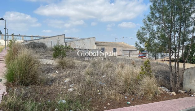 Grunt - Odsprzedaż - CIUDAD QUESADA -
                CIUDAD QUESADA