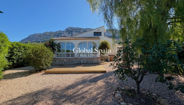 Haus - Wiederverkauf - DENIA -
                Montgó