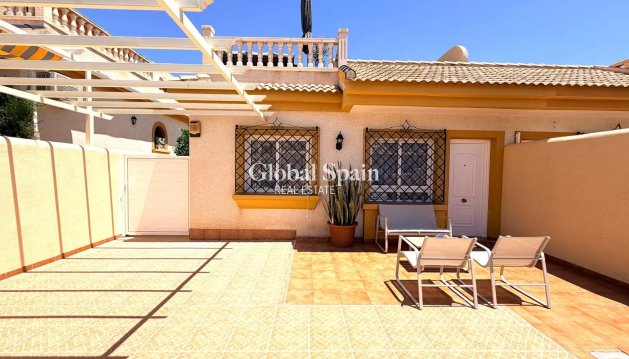 HAUS - Wiederverkauf - LOS MONTESINOS -
                Costa Blanca