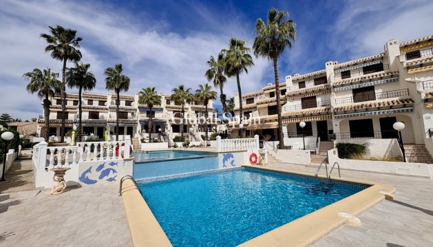 HAUS - Wiederverkauf - ORIHUELA COSTA -
                Costa Blanca