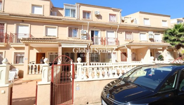 HAUS - Wiederverkauf - ORIHUELA COSTA -
                Costa Blanca