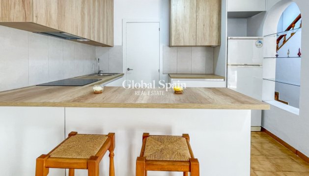 HAUS - Wiederverkauf - ORIHUELA COSTA -
                Costa Blanca