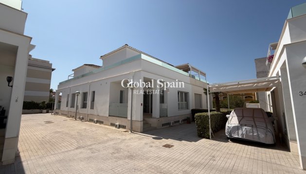 HAUS - Wiederverkauf - ORIHUELA -
                Inland