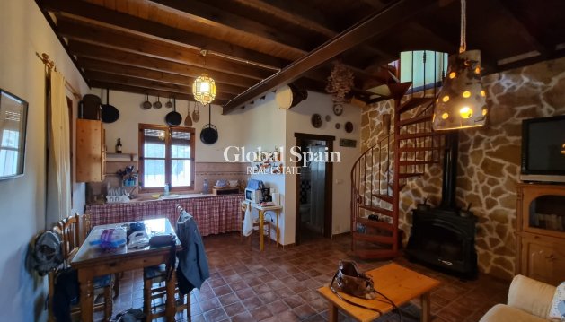 HAUS - Wiederverkauf - ORIHUELA -
                