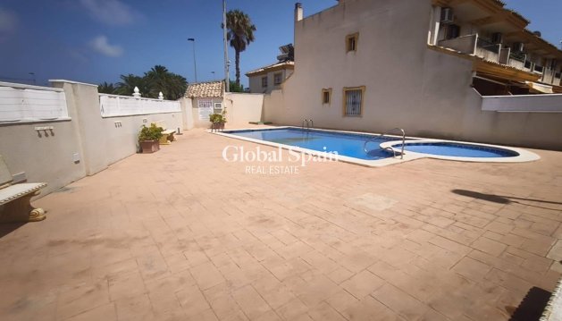 HAUS - Wiederverkauf - SANTIAGO DE LA RIBERA -
                Santiago de la Ribera