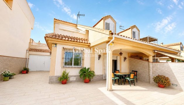 HAUS - Wiederverkauf - TORRE DE LA HORADADA -
                Costa Blanca