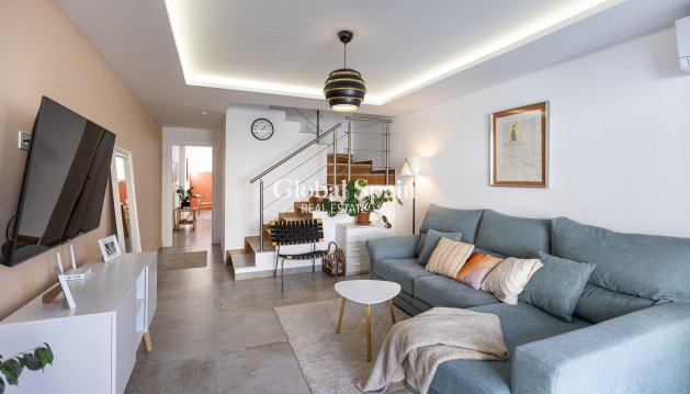 HAUS - Wiederverkauf - TORREVIEJA -
                Costa Blanca