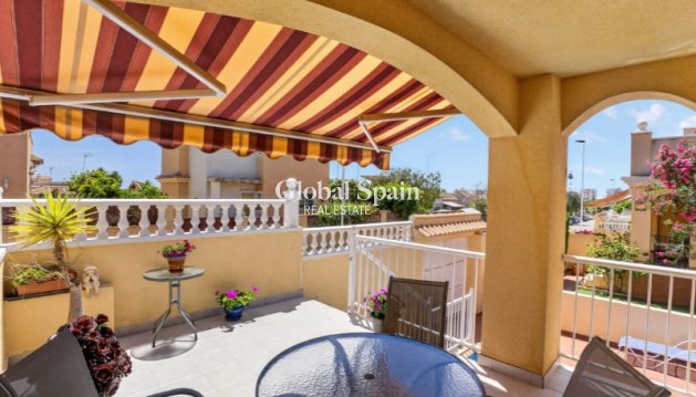 HAUS - Wiederverkauf - TORREVIEJA -
                Costa Blanca