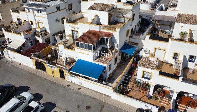 HAUS - Wiederverkauf - TORREVIEJA -
                LOS BALCONES - LOS ALTOS