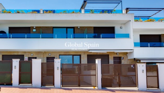 HAUS - Wiederverkauf - TORREVIEJA -
                LOS BALCONES - LOS ALTOS