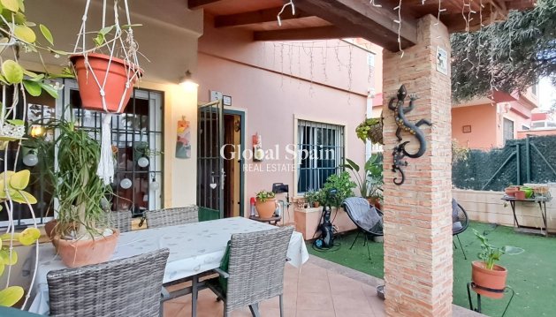 HAUS - Wiederverkauf - TORREVIEJA -
                Parque Acuático - Sector 25