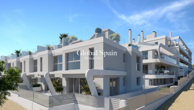 HOUSE - New Build - ESTEPONA -
                Polideportivo