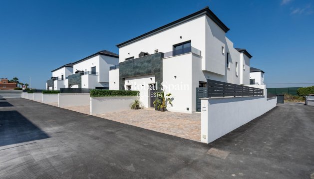 HOUSE - New Build - GRAN ALACANT -
                GRAN ALACANT
