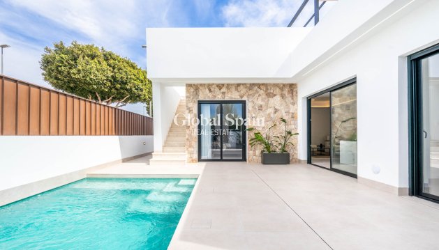 HOUSE - New Build - ROLDÁN -
                ROLDÁN