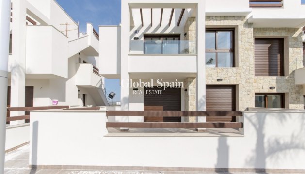 House - New Build - TORREVIEJA -
                LOS BALCONES - LOS ALTOS